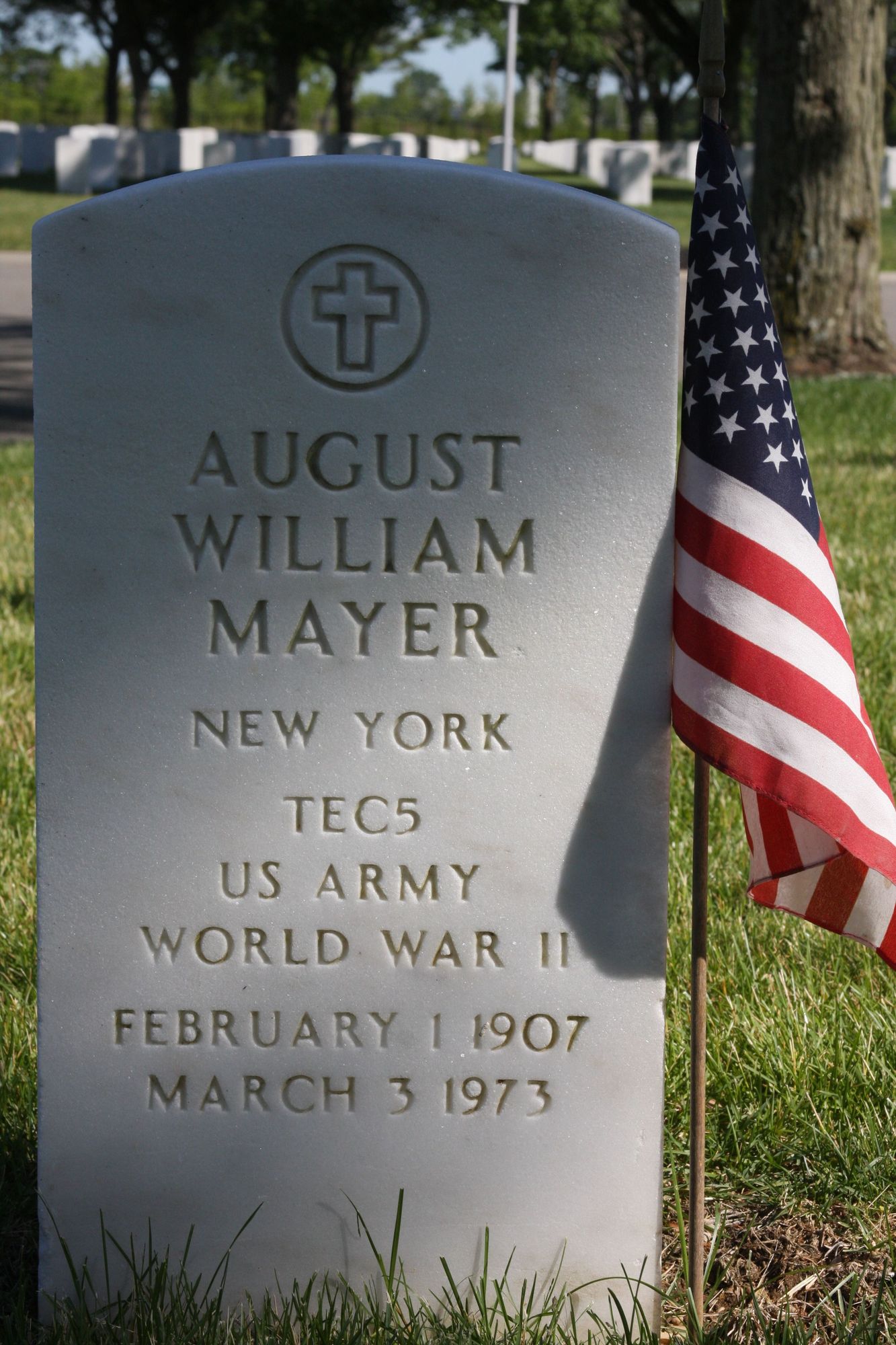 August William Mayer's government headstone at Long Island National Cemetery
