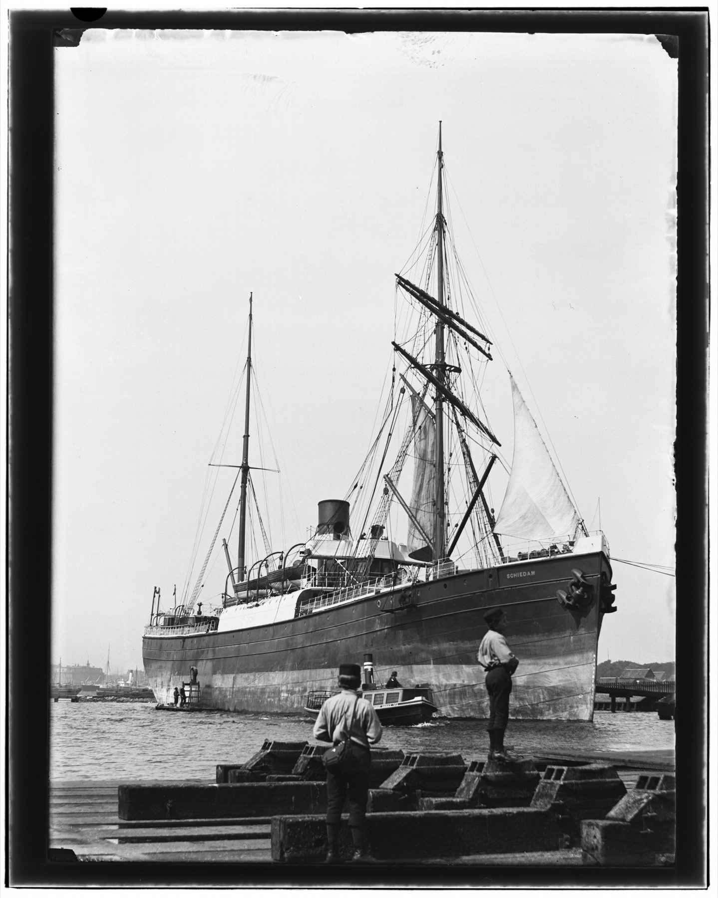 The steamship Schiedam, which carried Rosine Antretter from Rotterdam